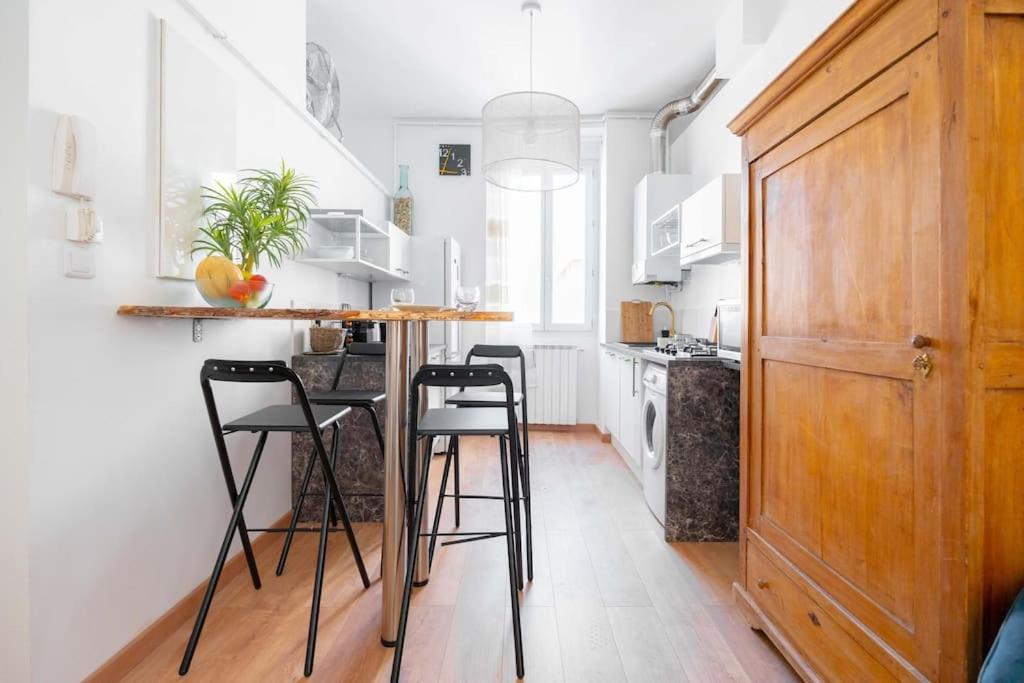 L'Elegant Lumineux Ancien Couvent Apartment Марсилия Екстериор снимка